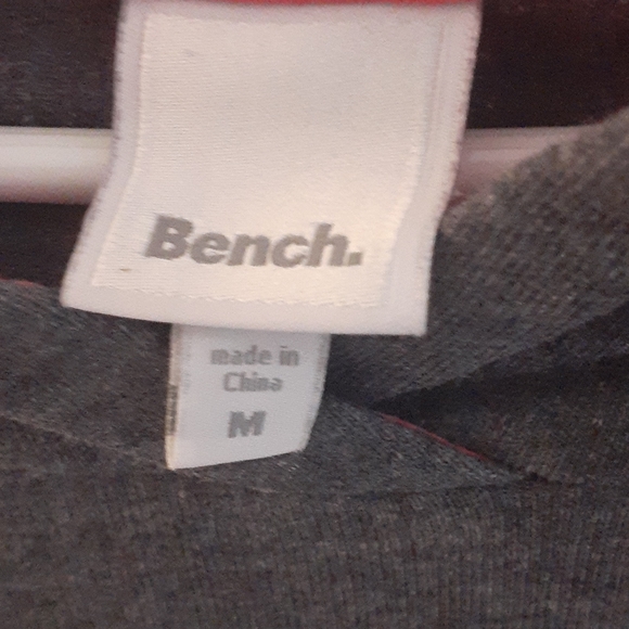 3/30 Bench Pullover Hoodie - Medium - Picture 2 of 3